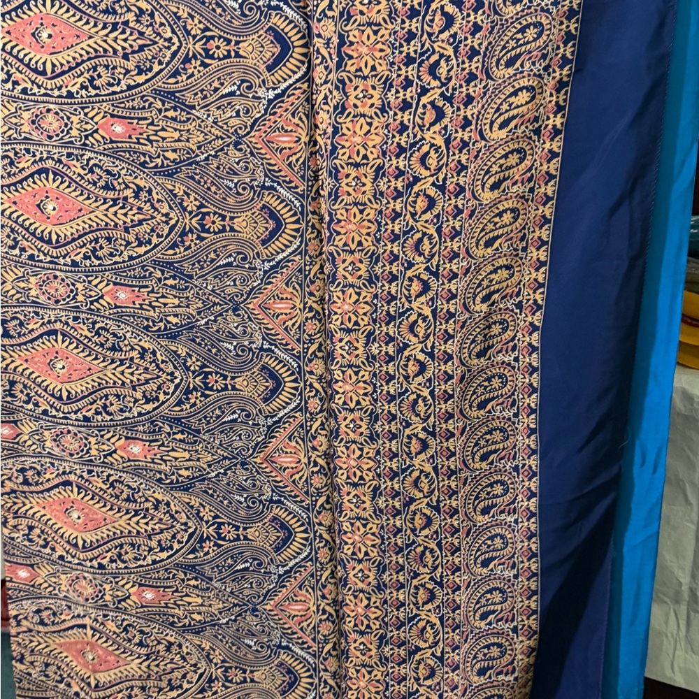 Blue and Pink Paisley Patterned Saree